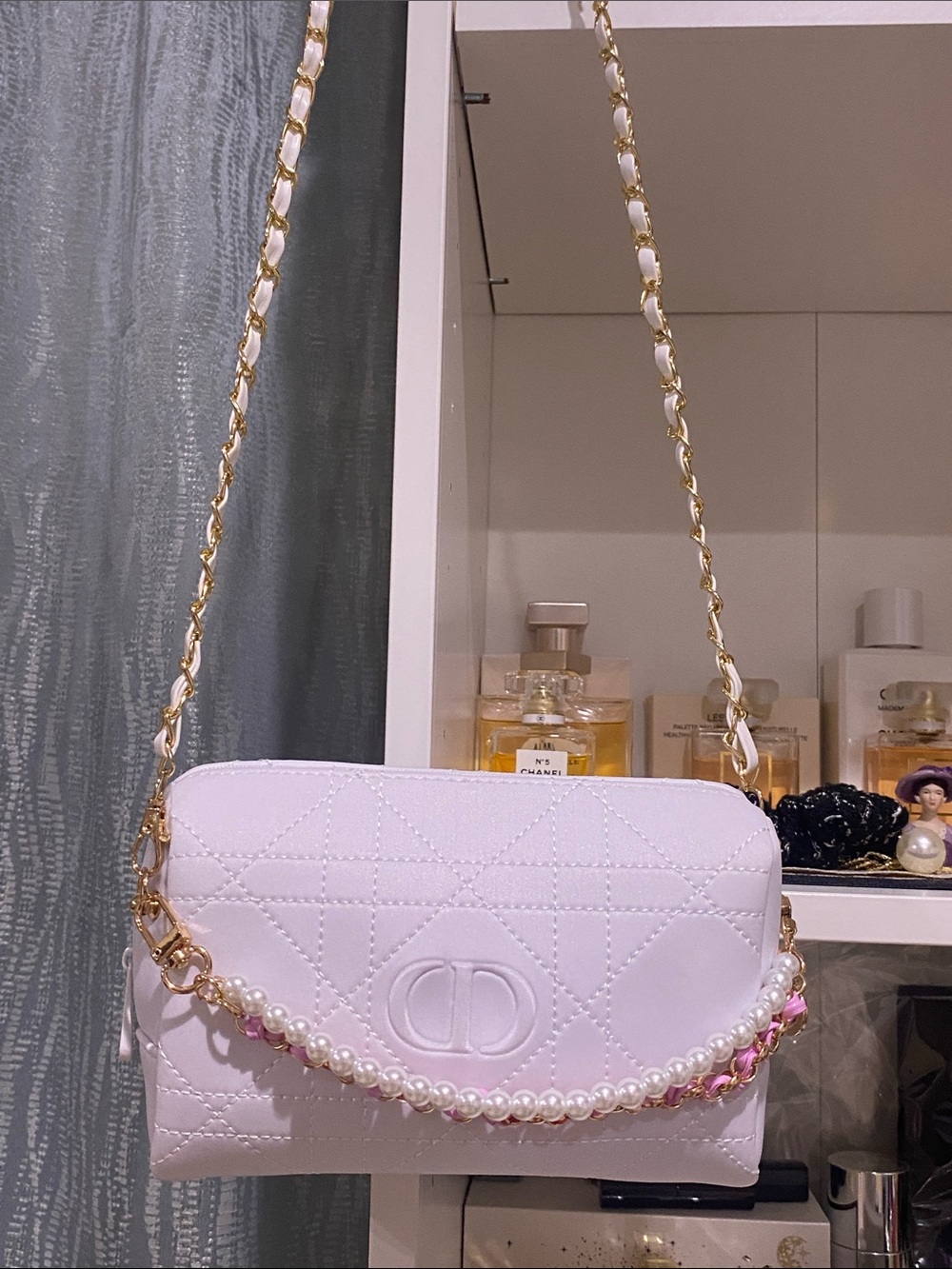 Dior White Quilted Bag with Pearl Accent - Picture 4 of 6